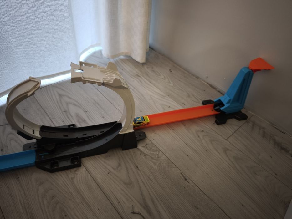 Hot wheels tor Wyrzutnia rakiet
