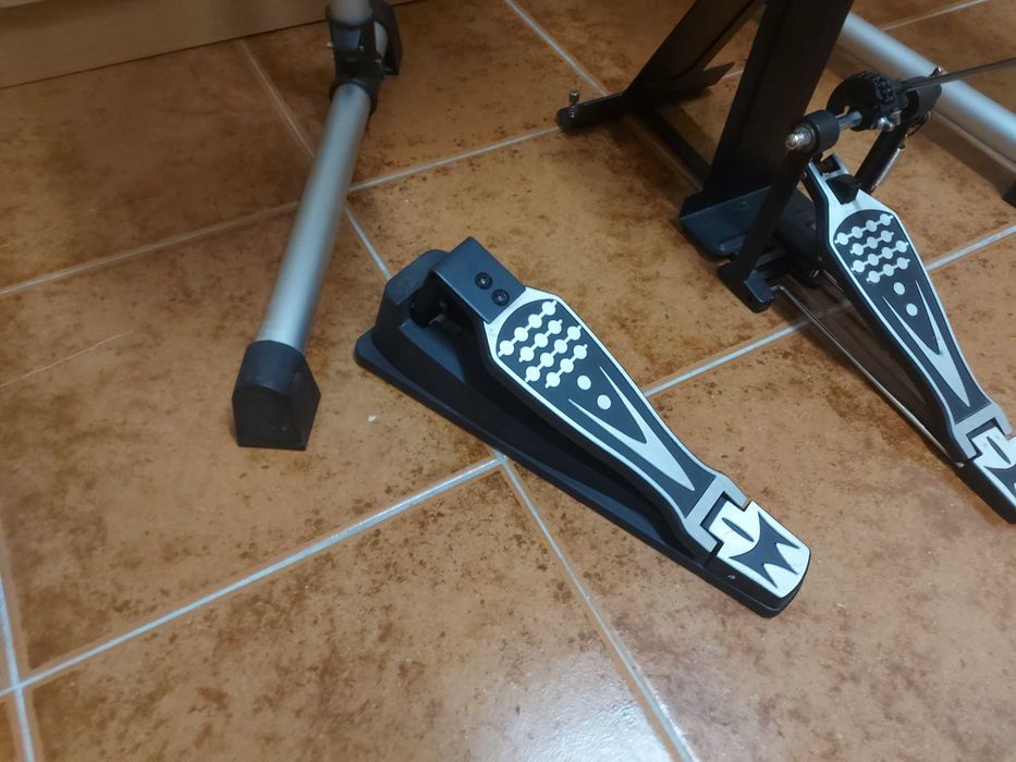 Bateria Eletrónica Millenium MPS-150 - Completa e a Funcionar