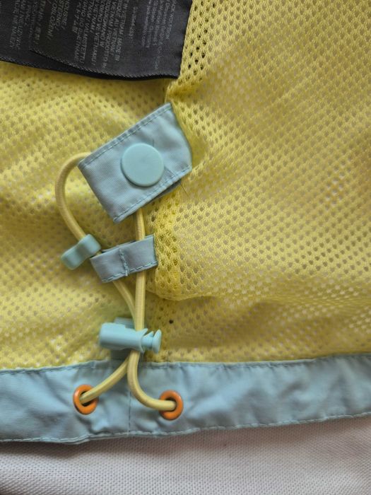 Młodzieżowa kurtka Jack Wolfskin na 164cm wzrostu