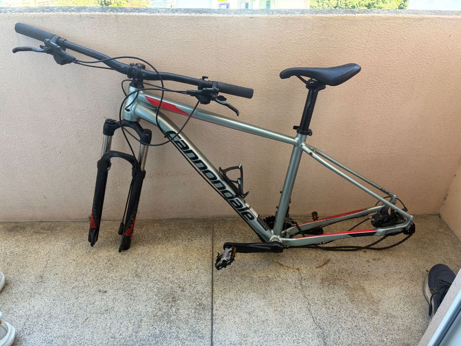 Cannondale Bicycle frame with rockshock suspension