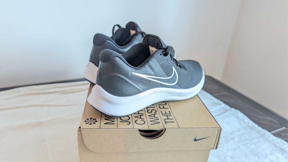 Buty sportowe do biegania Nike star runner 3 Gs 36.5