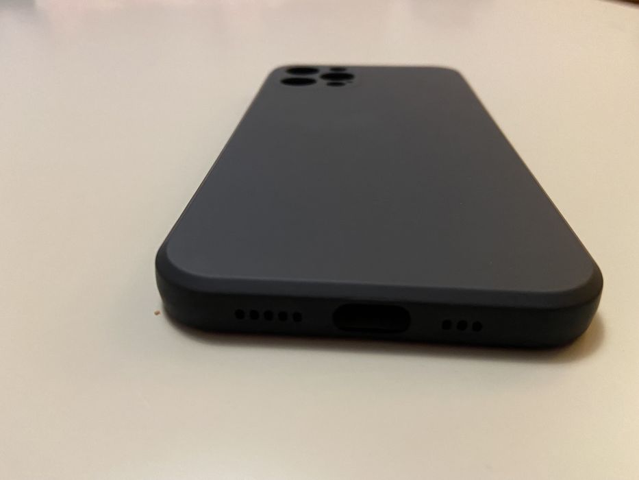 Capa em gel para iPhone 12 pro NOVA