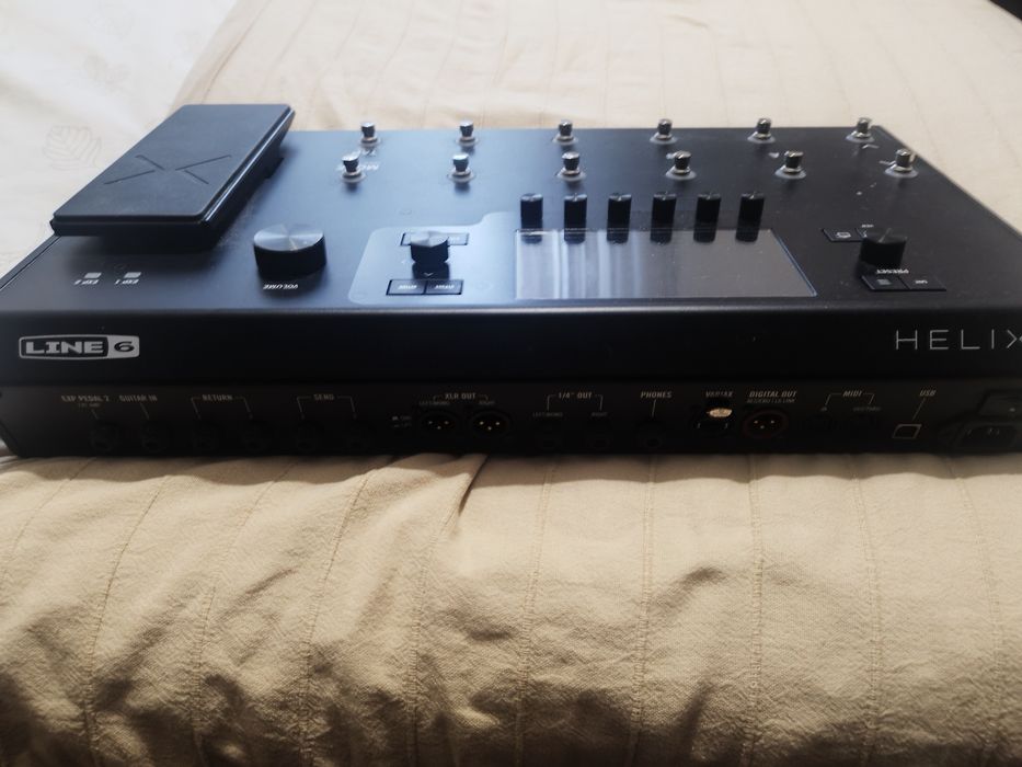 Line 6 Helix  LT