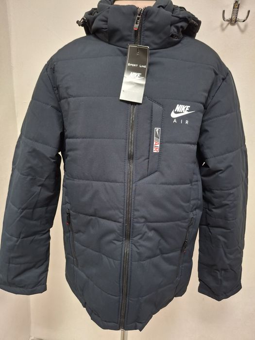 Чоловіча зимова куртка