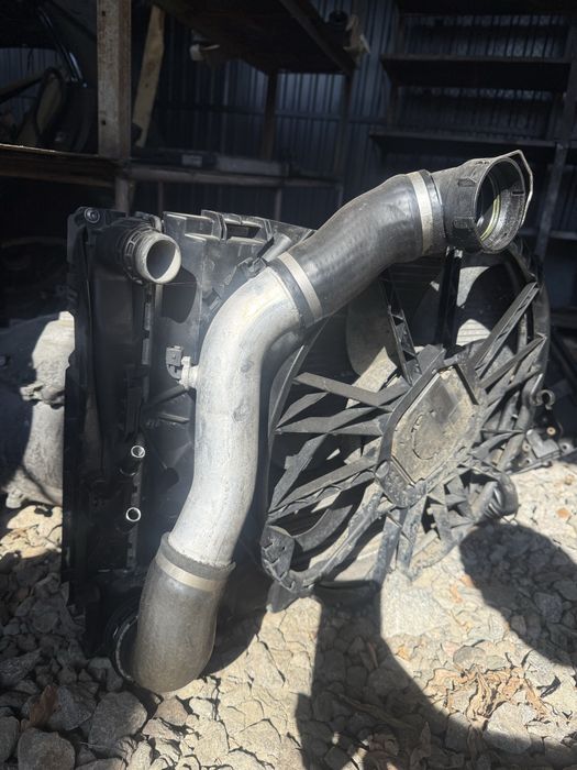 BMW E90 E91 e92 e93 M57 ПАТРУБОК ВОЗДУХА ИНТЕРКУЛЕР шланг м57 м57н2