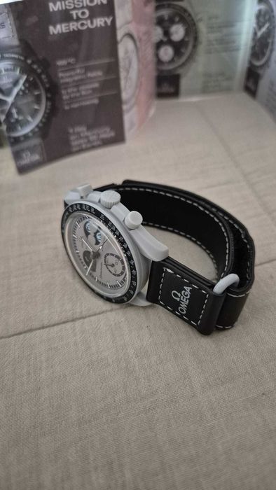 Relógio Omega-Swatch Speedmaster MoonSwatch - novo