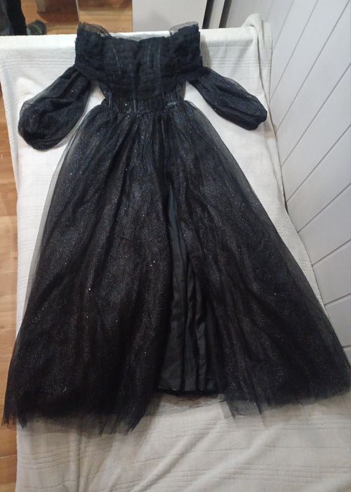 Sukienka na studniówkę