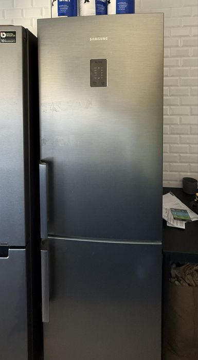 Frigorifico combinado SAMSUNG - No frost