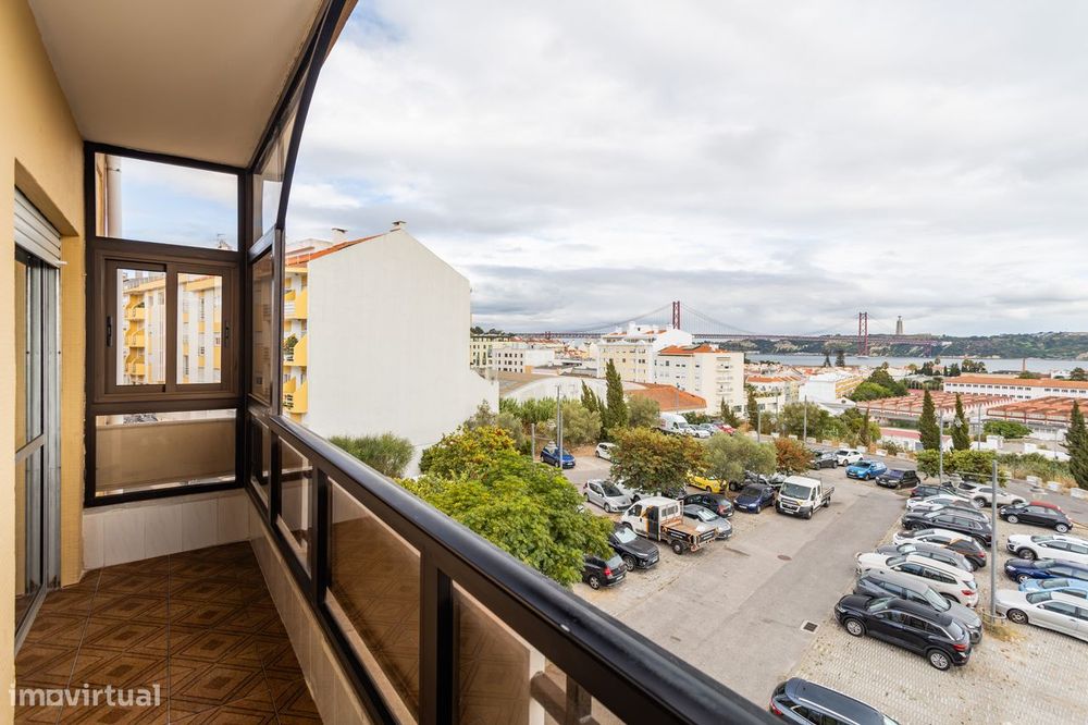 T2 para Arrendar em Zona Tranquila e Central, com Varandas e 76 m², Id