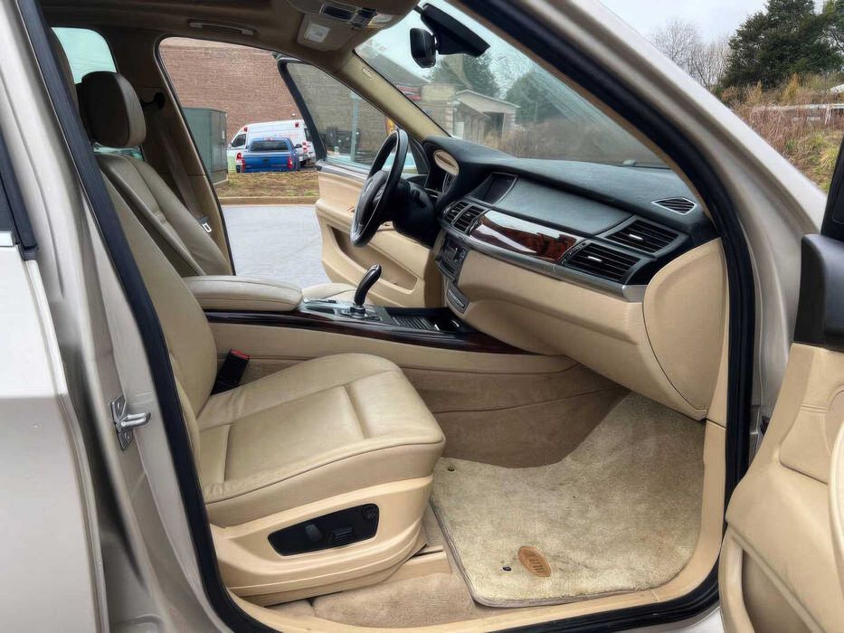 BMW X5 xDrive35d      2013