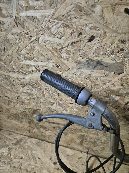 Kierownica jawa babetta klamka sprzęgła hamulca manetka gazu