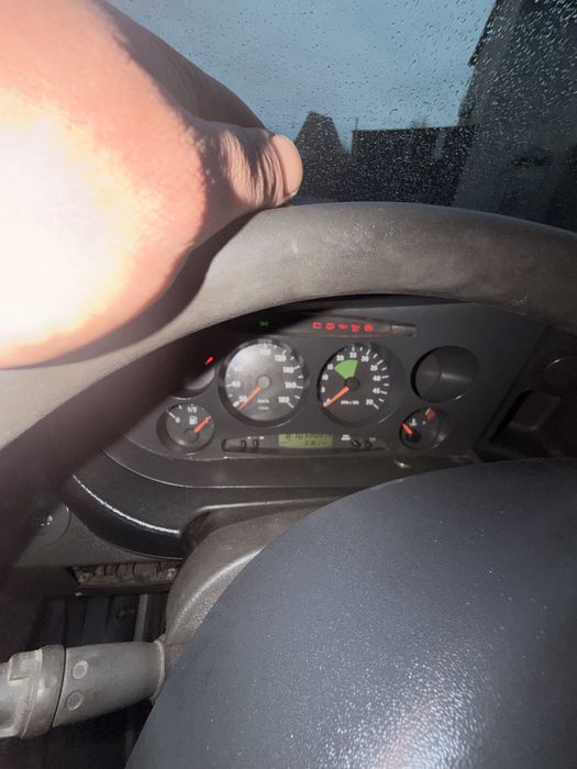 Івеко евакуатор