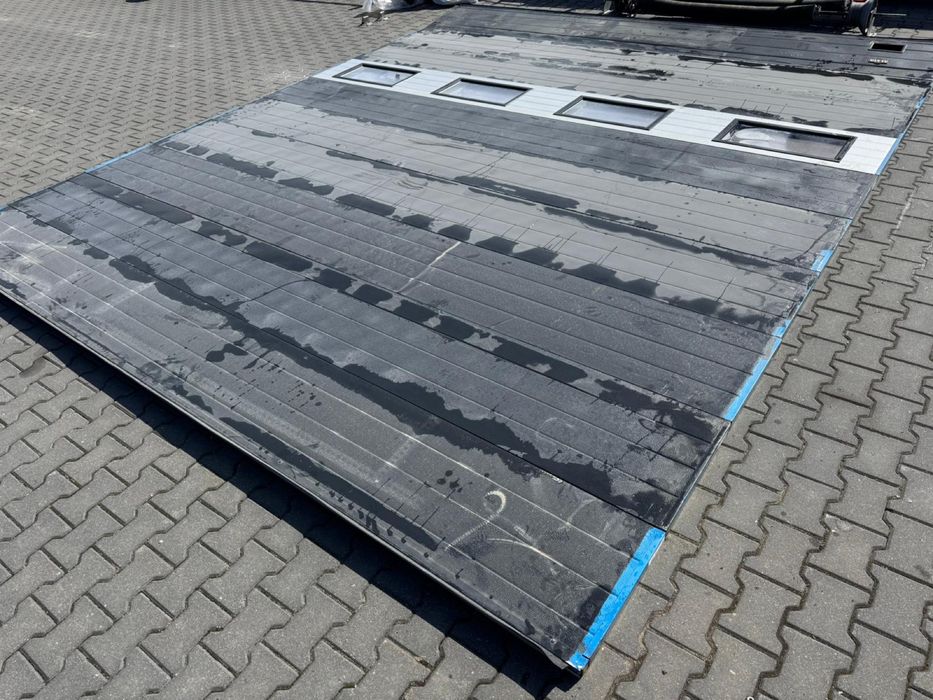 Brama 4.26x5.00 segmentowa panelowa przemyslowa
