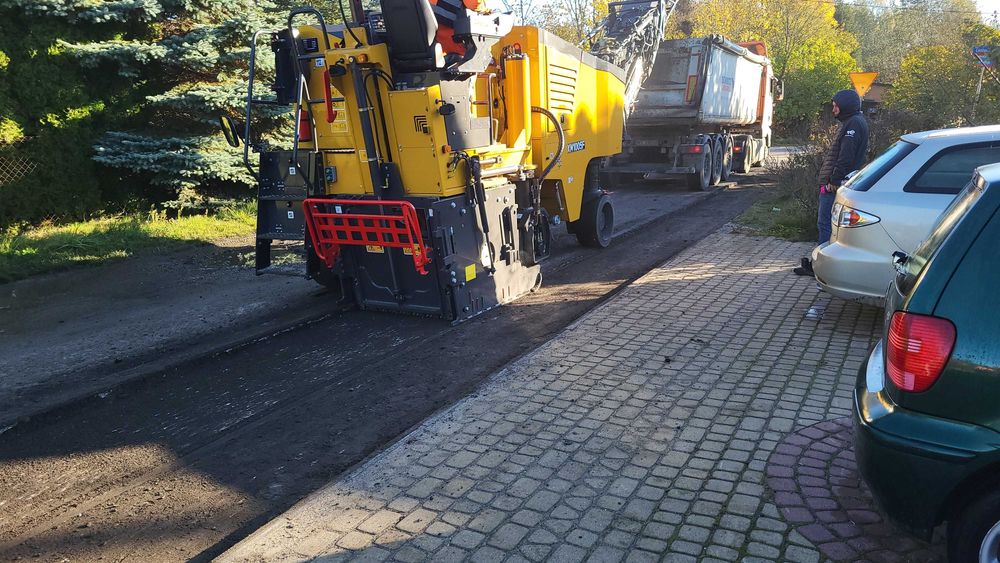 Frezarka do nawierzchni asfaltu