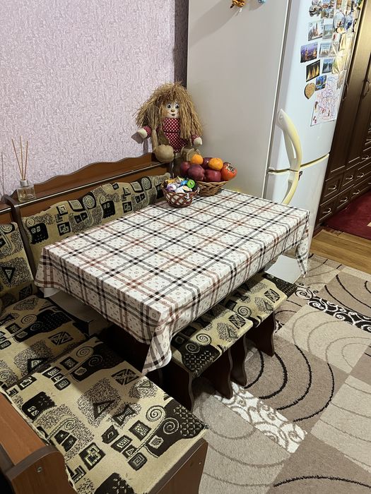 Продається кімната в гуртожитку.