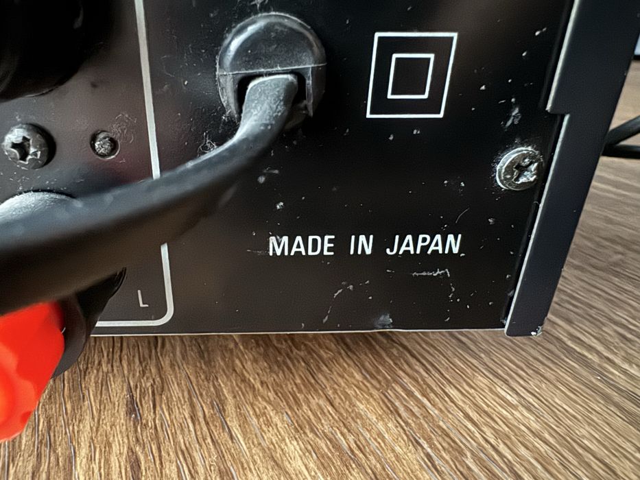 Підсилювач Denon PMA-700V, 2*105W, усілок для акустики