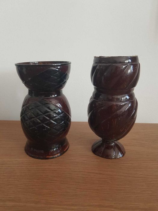 Jarras Decorativas Entalhadas Africanas em Casca
