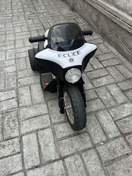 Motorek elektryczny dzieciecy