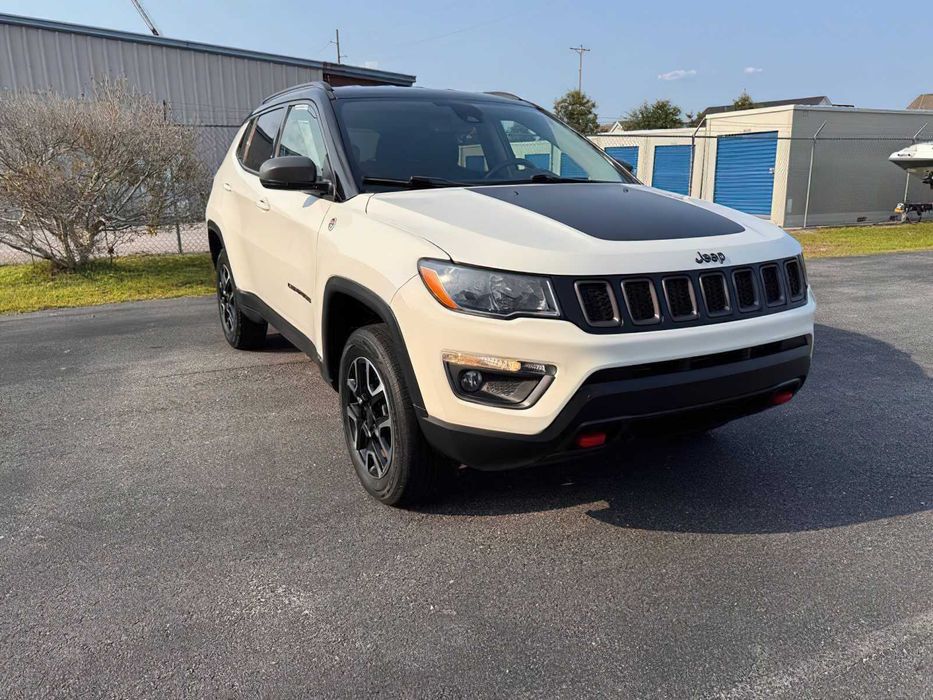 Jeep Compass      2021