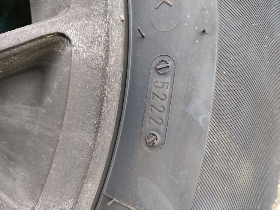Felgi aluminiowe Opony letnie 195/65/15  . Chrysler Voyager