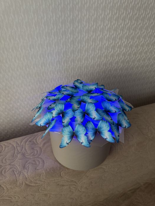 Композиції з синельного дроту / метелики