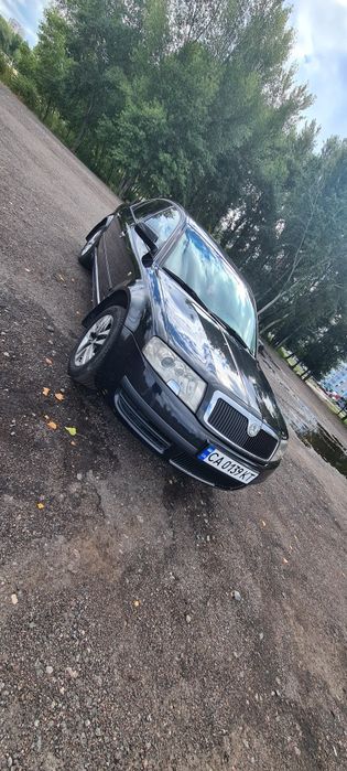 Продам автомобіль Skoda superb!!!