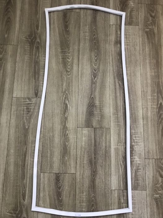 Новий ущільнювач під планку холодильної камери холодильника Норд 244