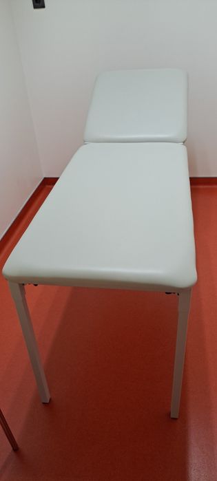 Duas Marquesas de tratamentos em muito bom estado ,conforme as fotos.