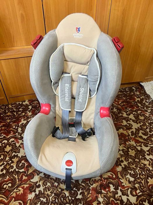 Автокрісло дитяче