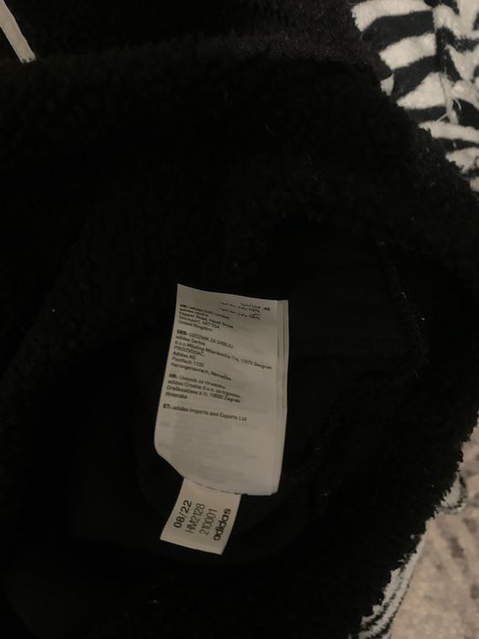 Фірмова куртка adidas
