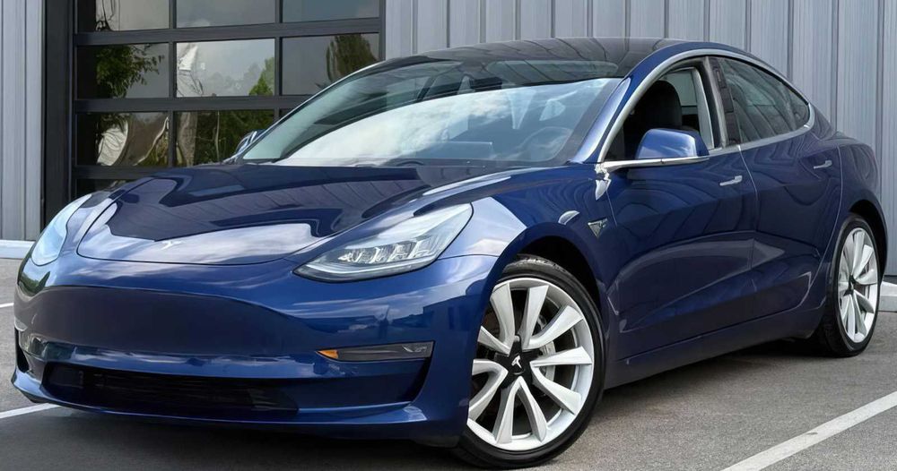 Tesla Model 3 Performance      2018