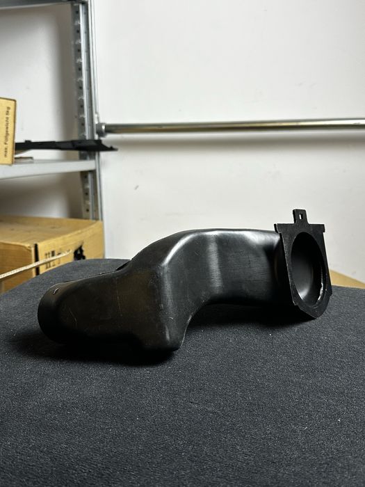 Króciec ssący BMW E34