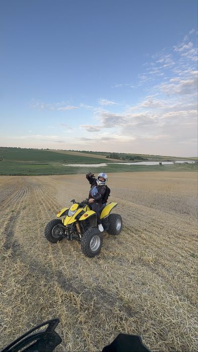 Квадроцикил suzuki