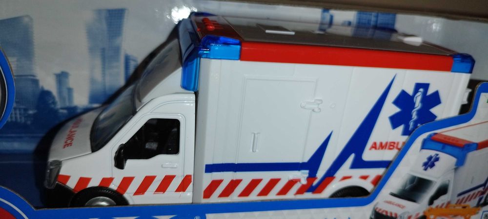Bburago Municipal VEHICLES Ambulance With STRETCHER Burago.