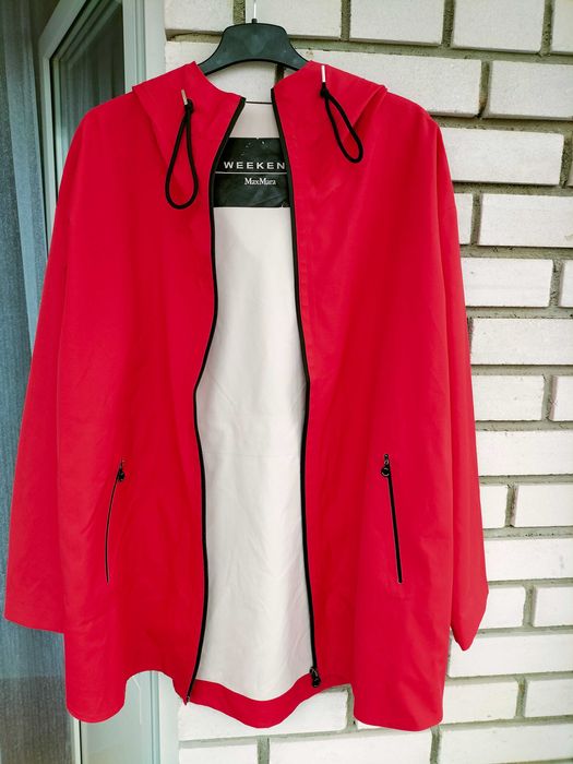 Фірмова куртка вітрівка Max Mara Weekend! Оригінал