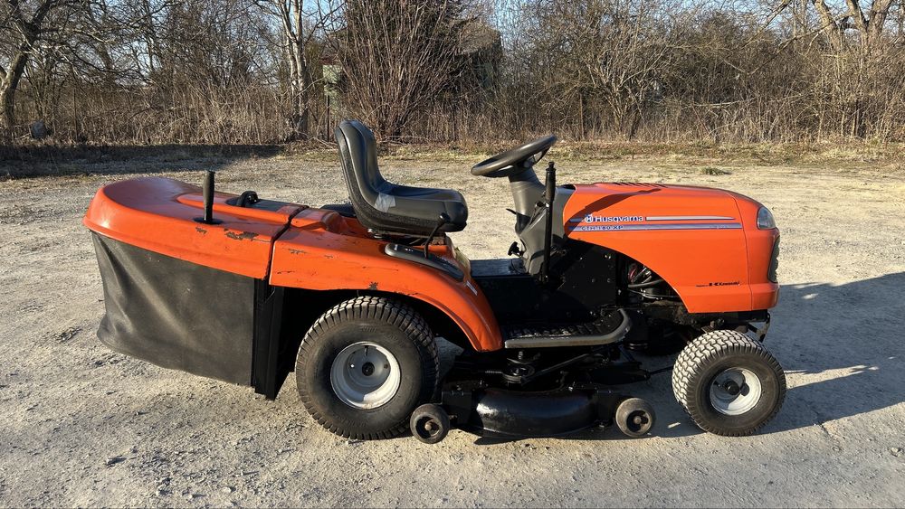 Kosiarka traktorek z koszem