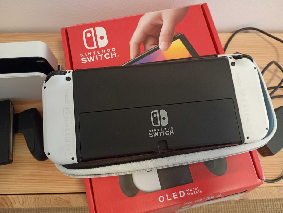 Nintendo Switch OLED