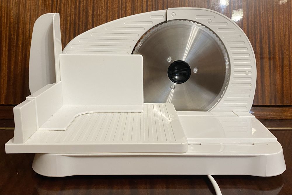 Ломтерізка Sencor SFS 1001GR