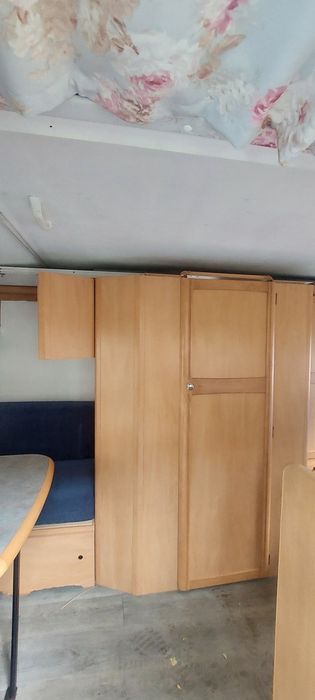 Караван кемпінги будинок на колесах кемпінг автодом