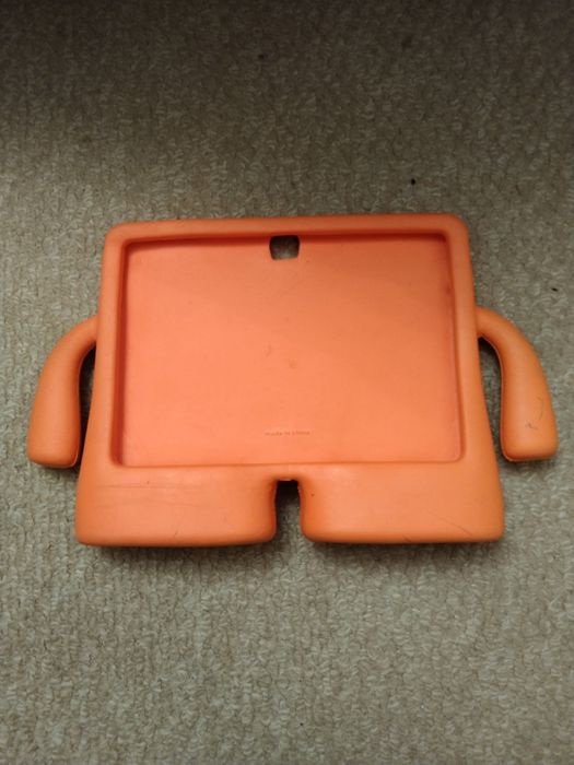 Продаю чохол на планшета ipad  (розміри на фото)