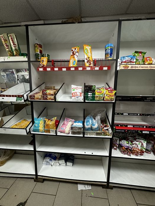 Продам торгові шафи (стелажі) для магазину