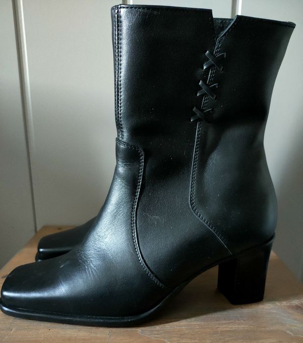 Czarne Botki Ocieplane