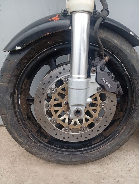 Колесо з вилкою від Honda sbr 919r