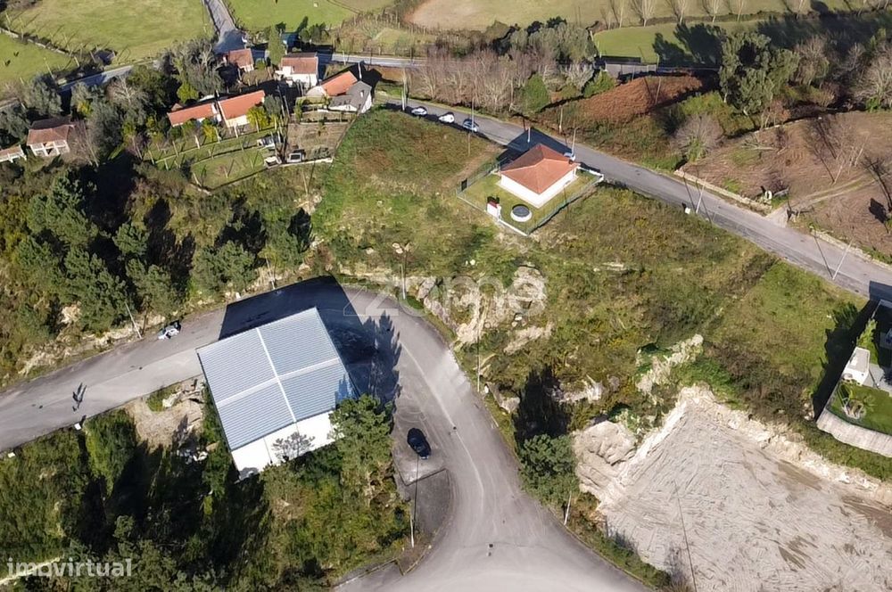 Lote de terreno Industrial para construção c/ área total de 820 m2