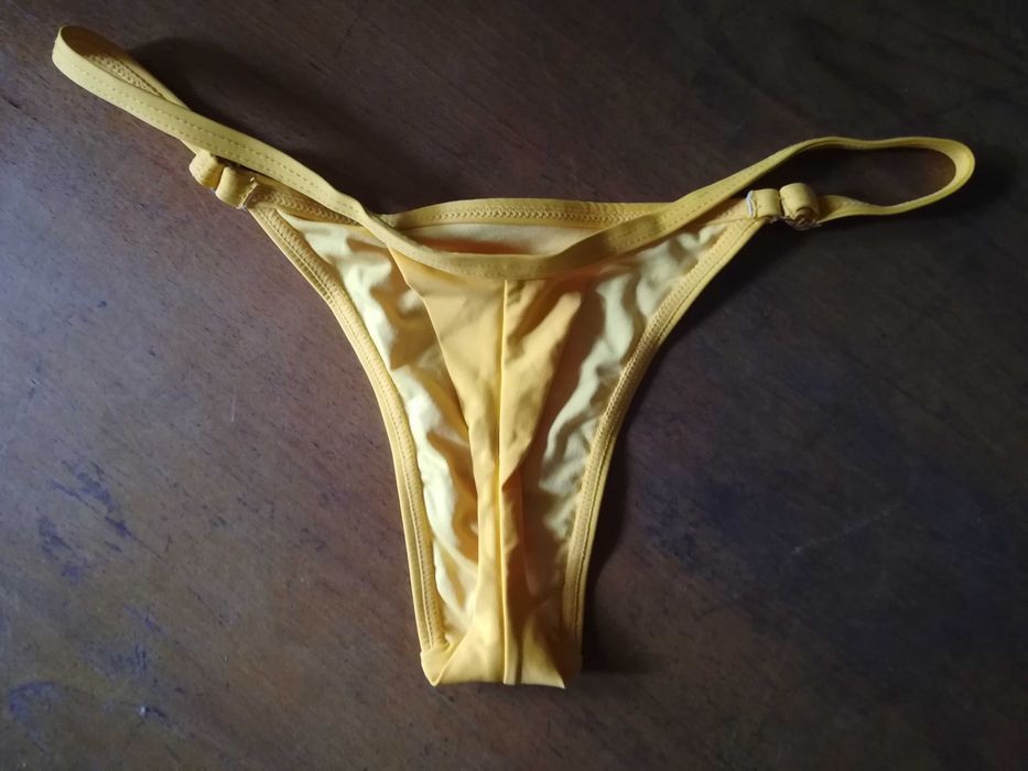 Cuecas tanga bikini Shein novas