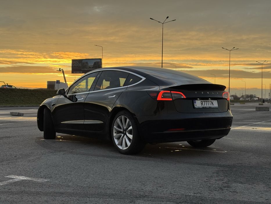 Tesla model 3 long range dual motor 2019