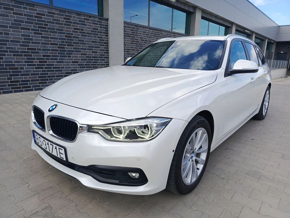 BMW Seria 3 BMW Seria 3 F30/F31 2.0 Touring F31 318d