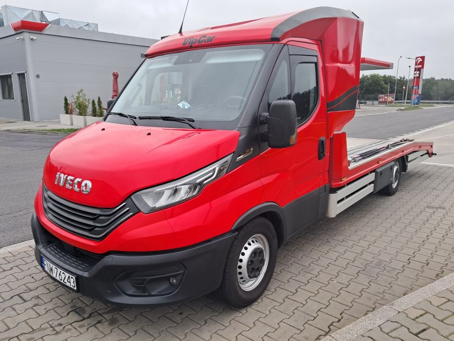 Wynajem.  Autolaweta Iveco, laweta na dwa auta 8,5 m, laweta 4,5 m