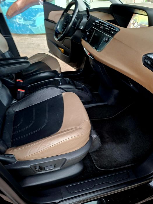 Citroën c4 grand Picasso — photo 5
