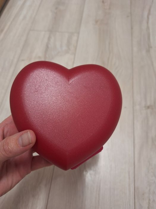 Śniadaniówka serce, Tupperware.